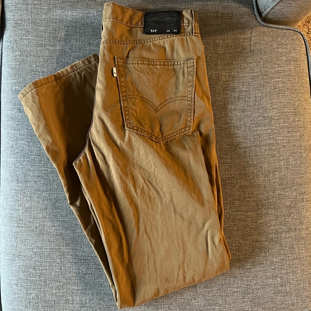514 (Levi) straight fit men’s khaki jeans